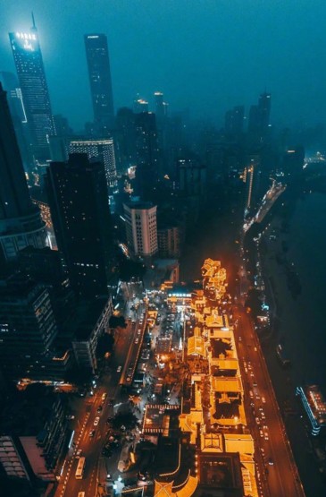 重庆繁华绚丽夜景图片手机壁纸
